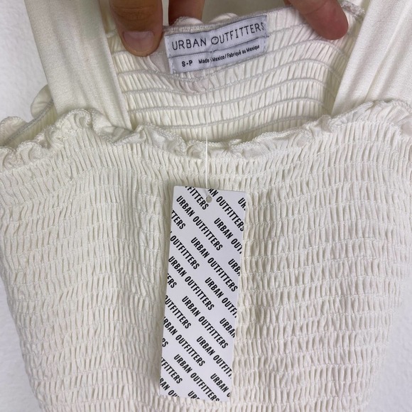Urban Outfitters White Smocked Ruffle Wide Strap Cropped Tank Top Women's Small - Picture 5 of 9